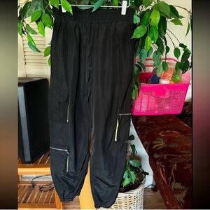Forever 21 Black Jogger Track Pants
Relaxed Fit